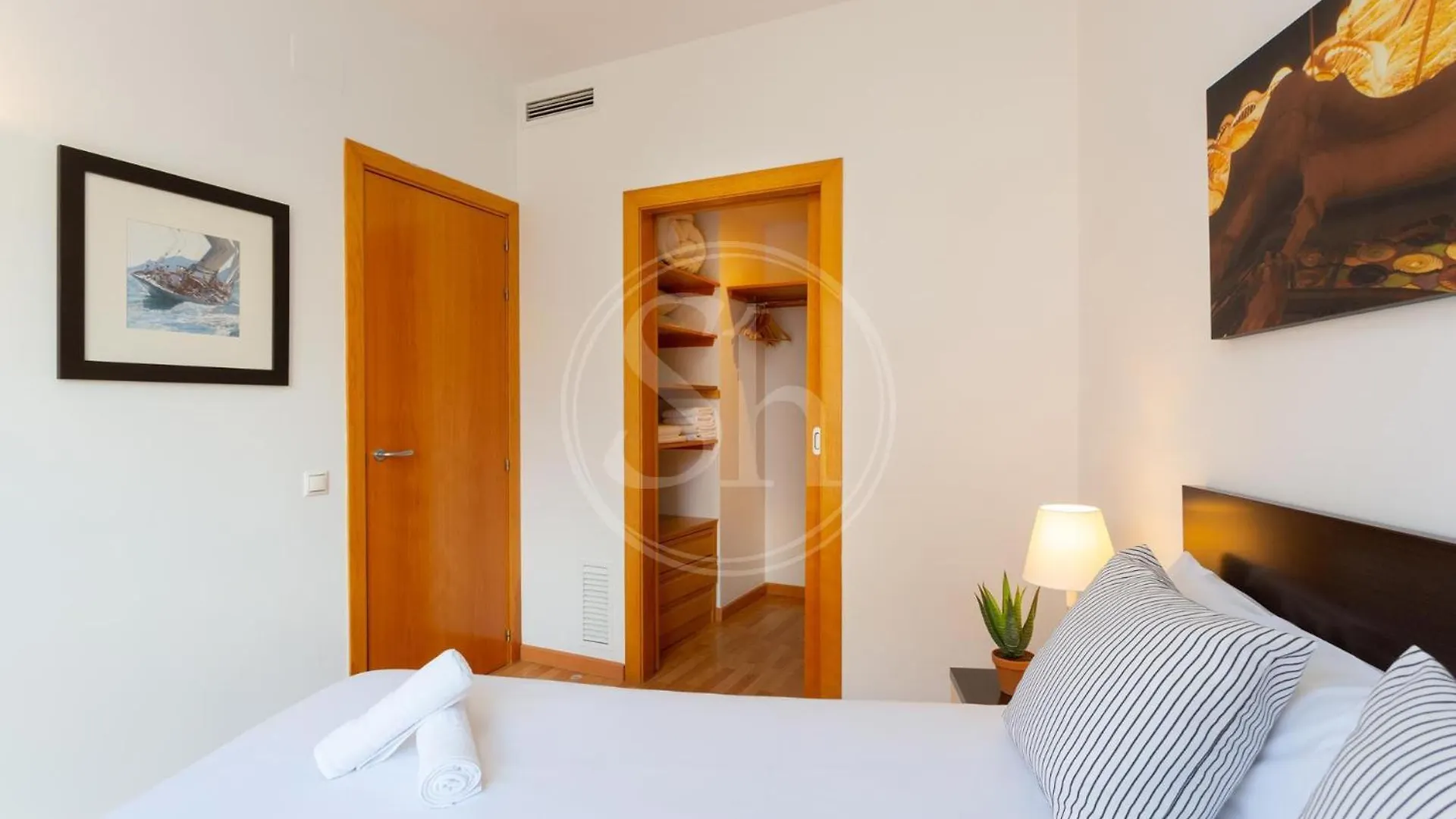 Lindo Apartamento Cerca De Sagrada Familia Barcelona Spanje