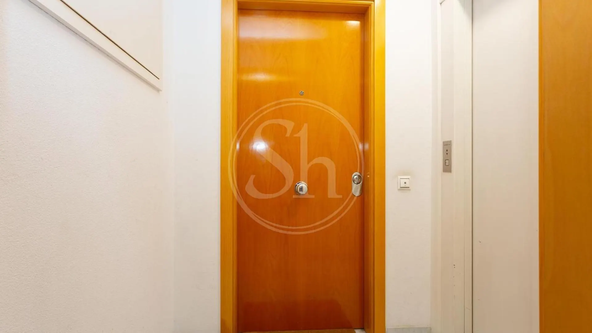 Appartement Lindo Apartamento Cerca De Sagrada Familia Barcelona Spanje